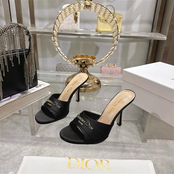 20251128184321541 250